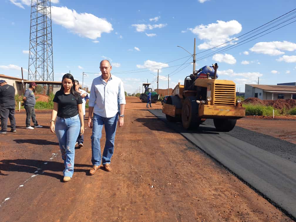 Ponta Porã: Núcleo urbano do Assentamento Nova Itamarati recebe asfalto Ponta Porã: Núcleo urbano do Assentamento Nova Itamarati recebe asfalto