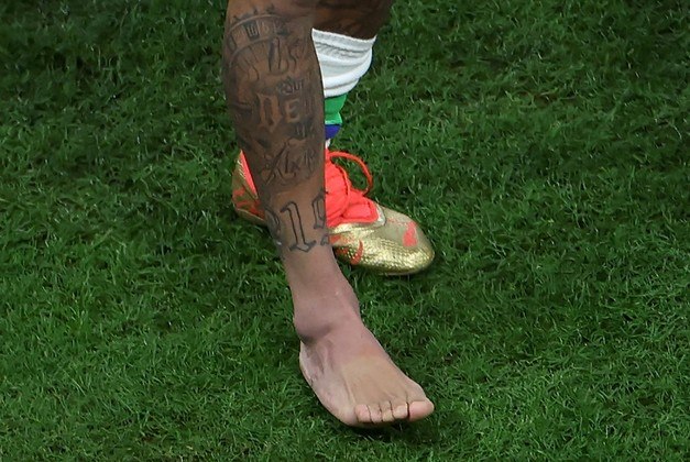 Tite não revela substitutos de Danilo e Neymar, mas garante que time está pronto para pegar Suíça