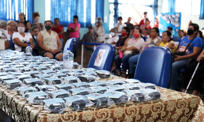 Prefeitura de Amambai realiza entrega de óculos a 129 amambaienses