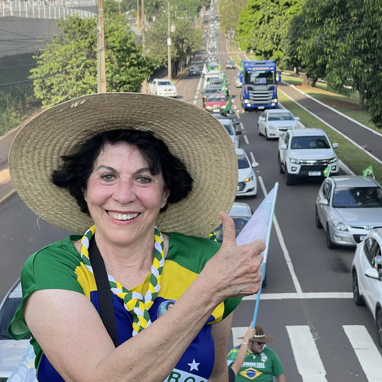Ex-prefeito, médica e influencer bolsonarista são alvos da PF em operação sobre atos golpistas em MS