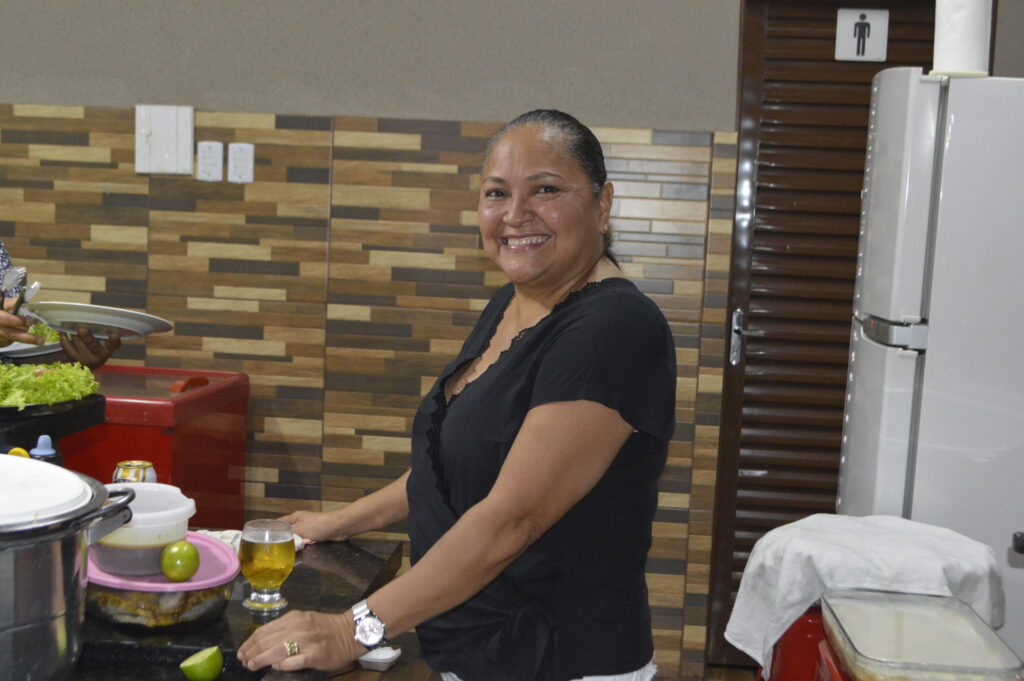 Estudantes de 50 anos atrás se reúnem em confraternização