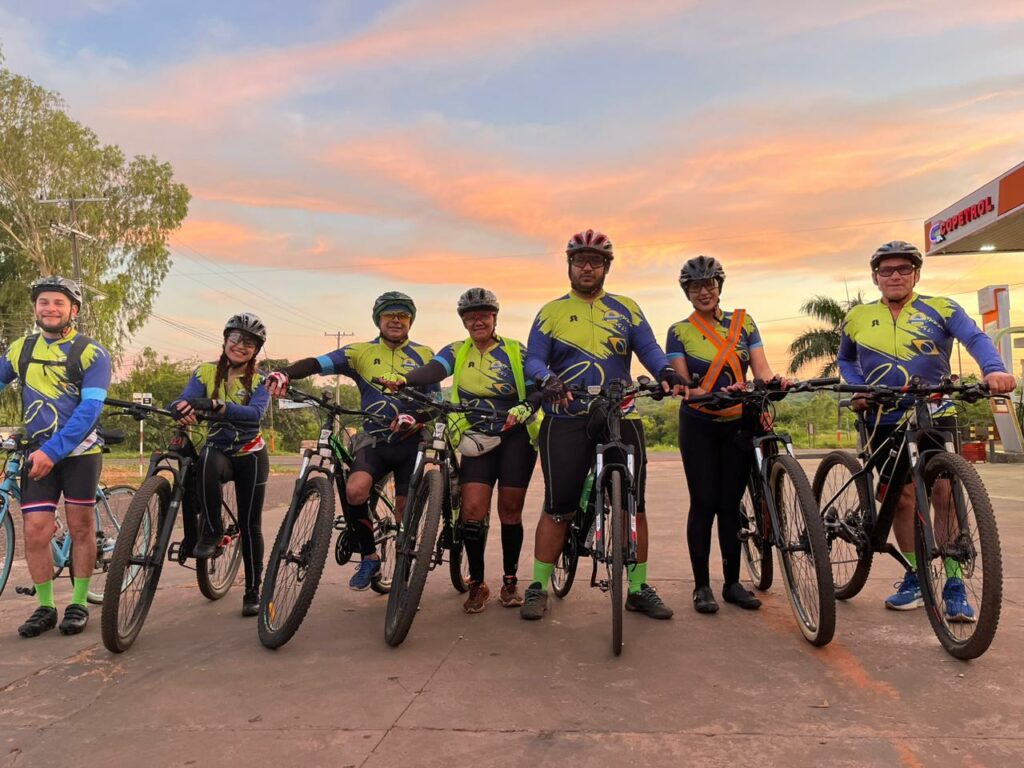 Grupo de Ciclista de Ponta Porã foi a Caacupé Grupo de Ciclista de Ponta Porã foi a Caacupé
