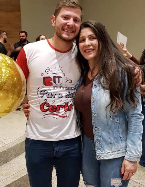 Confira os aniversariantes de hoje, 19/12/22, por Dora Nunes