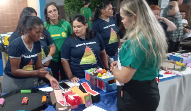 Ponta Porã: Escola Geni realiza feira de brinquedos pedagógicos Ponta Porã: Escola Geni realiza feira de brinquedos pedagógicos