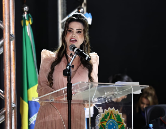 Parlamentar de destaque, Mara Caseiro ressalta importância da mulher na política e o combate à violência