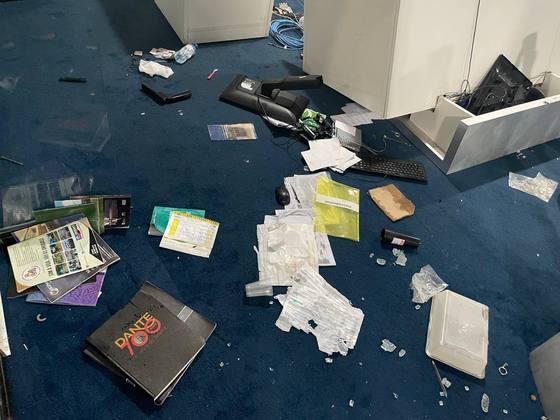 Eduardo Riedel, Governador do MS oferece assistência jurídica a presos em atos de vandalismo em Brasilia Eduardo Riedel, Governador do MS oferece assistência jurídica a presos em atos de vandalismo em Brasilia