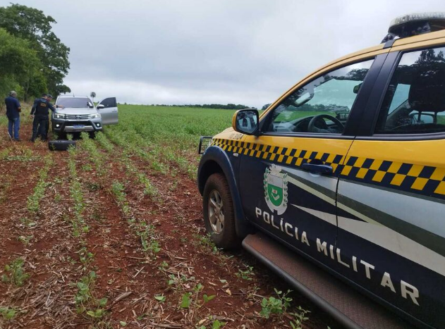 Morto após confronto com a polícia estava com caminhonete roubada em SP Morto após confronto com a polícia estava com caminhonete roubada em SP