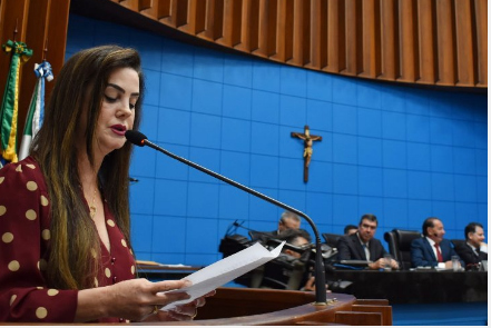 Fortalecimento da democracia e trabalho em prol da vontade popular marcam discursos Fortalecimento da democracia e trabalho em prol da vontade popular marcam discursos