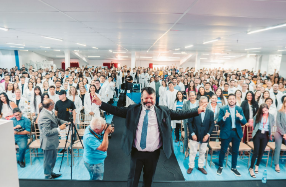UCP recebe novos alunos de Medicina e começa mais um ano letivo UCP recebe novos alunos de Medicina e começa mais um ano letivo