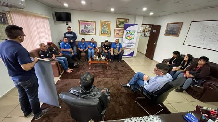 Ex combatientes pedrojuaninos del 89 recibidos por el intendente Ronald Acevedo