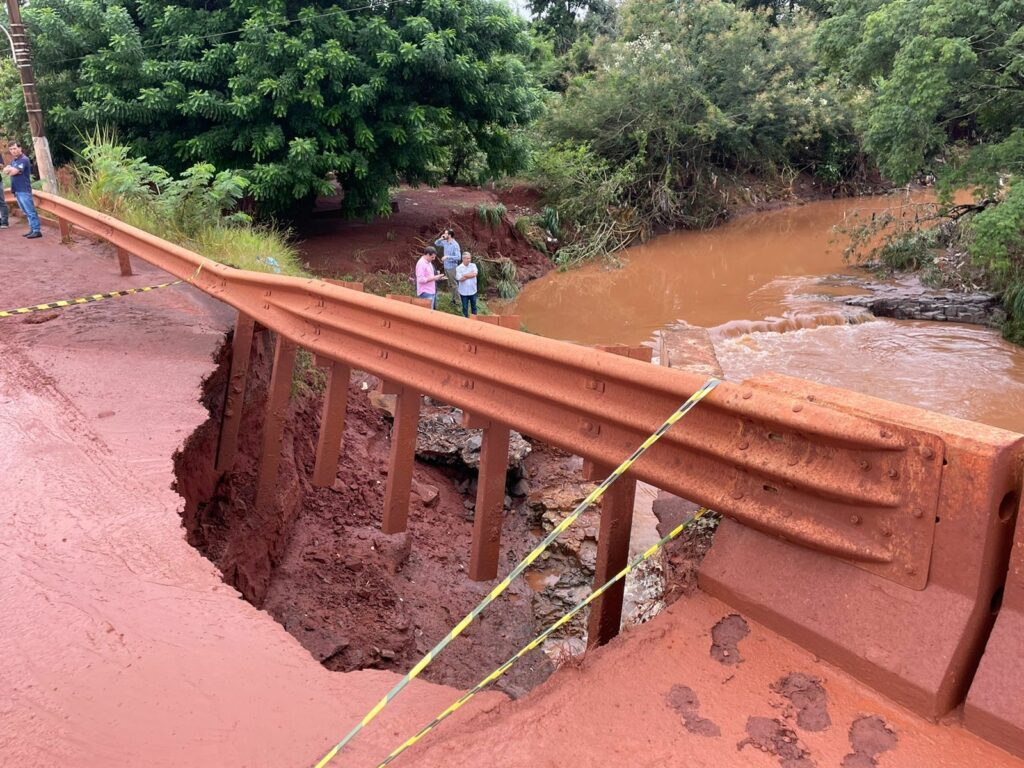 Prefeitura de Ponta Porã informa: `recuperação da cidade já começou` Prefeitura de Ponta Porã informa: `recuperação da cidade já começou`