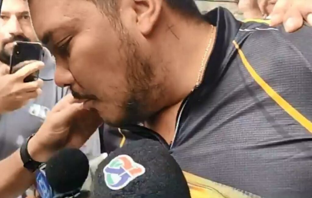 Autor de chacina com 7 mortos se entrega à polícia em bairro de Sinop Autor de chacina com 7 mortos se entrega à polícia em bairro de Sinop