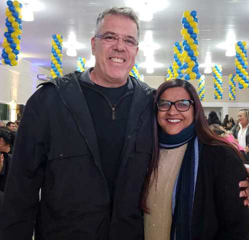 Confira os aniversariantes de hoje, 08/02/23, por Dora Nunes