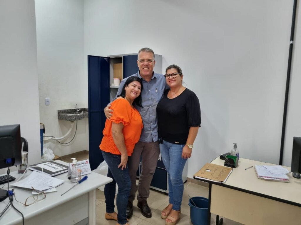Eduardo Campos visita novas instalações da Secretaria de Saúde em Ponta Porã Eduardo Campos visita novas instalações da Secretaria de Saúde em Ponta Porã