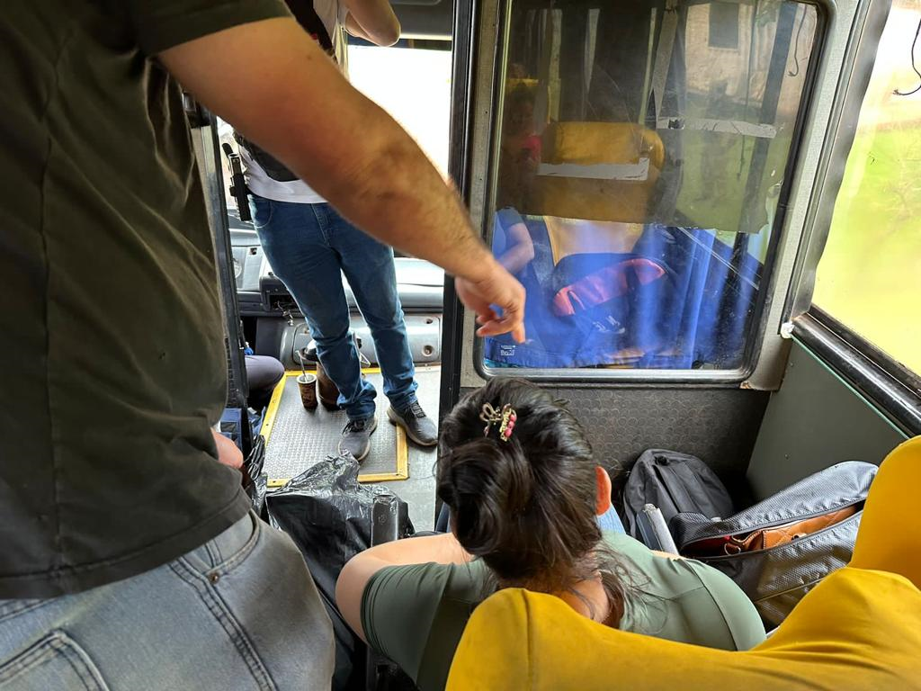 Presa tras ser sorprendida transportando más de 18 kilos de marihuana Presa tras ser sorprendida transportando más de 18 kilos de marihuana