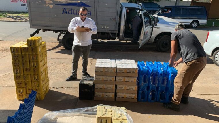 Incautan gran cantidad de productos de contrabando en Coronel Oviedo Incautan gran cantidad de productos de contrabando en Coronel Oviedo