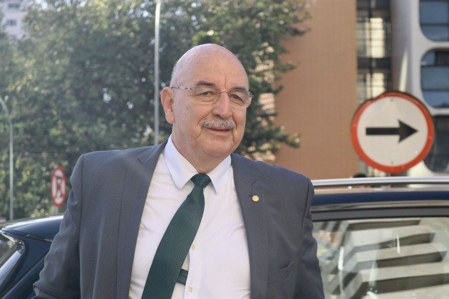 Bolsonaro quer que partidos aliados elejam 60% dos prefeitos em 2024 Bolsonaro quer que partidos aliados elejam 60% dos prefeitos em 2024