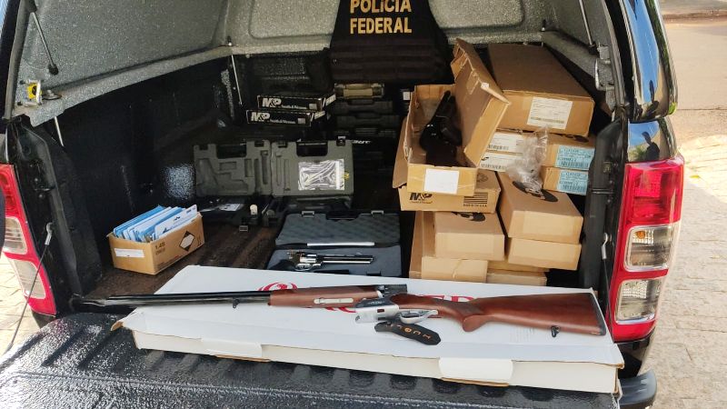 Em MS, Polícia Federal atua no combate ao comércio ilegal de armas de fogo e munições Em MS, Polícia Federal atua no combate ao comércio ilegal de armas de fogo e munições