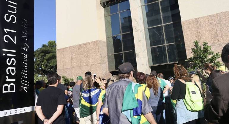 Bolsonaro quer que partidos aliados elejam 60% dos prefeitos em 2024 Bolsonaro quer que partidos aliados elejam 60% dos prefeitos em 2024