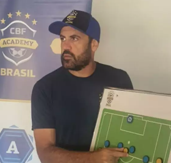 Rogério Henrique deixa Costa Rica e clube já anuncia técnico substituto Rogério Henrique deixa Costa Rica e clube já anuncia técnico substituto