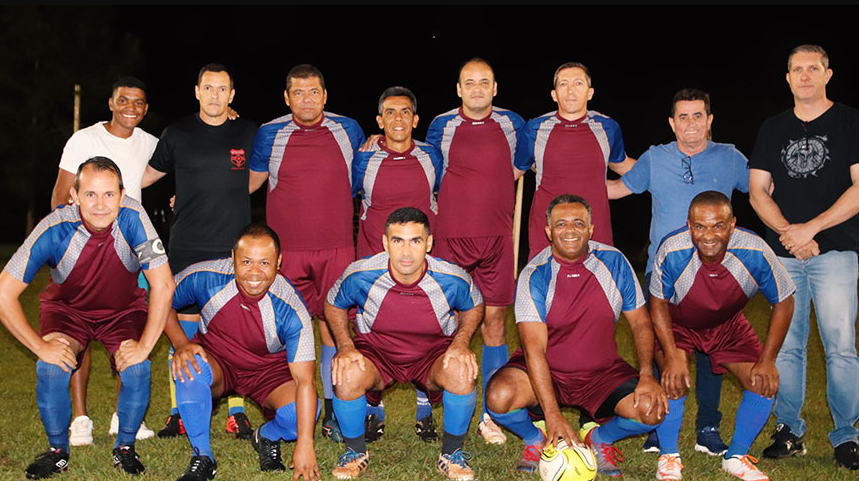 Clube Tereré A e Camisa 10 garantem vagas nas semifinais da 1ª Copa Jamir Signori de Futebol Suíço Clube Tereré A e Camisa 10 garantem vagas nas semifinais da 1ª Copa Jamir Signori de Futebol Suíço