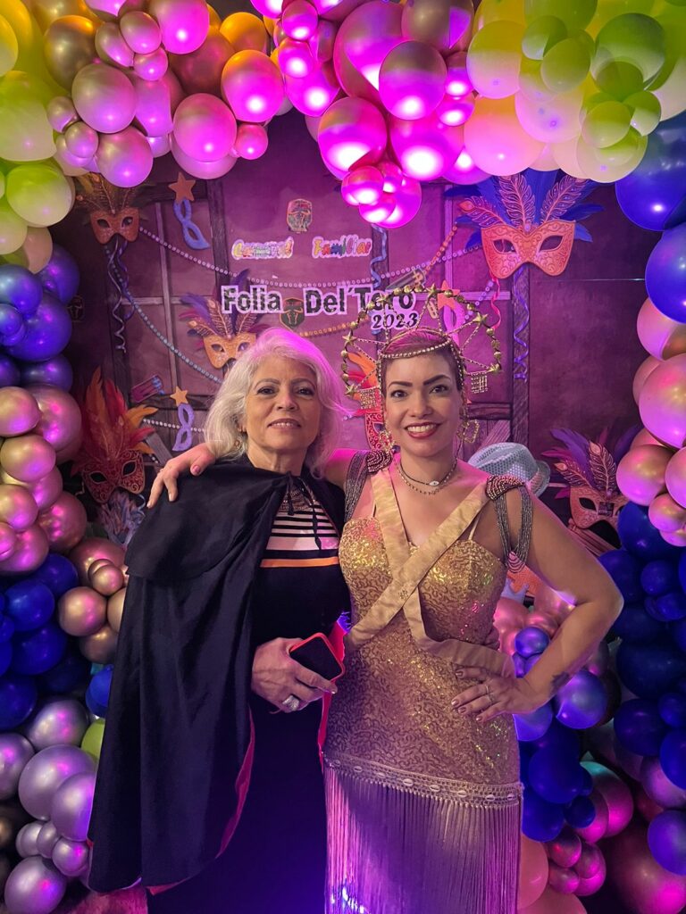 Sexta edição do Carnaval da Santinha no Del Toro Resto Bar foi um sucesso em Ponta Porã Sexta edição do Carnaval da Santinha no Del Toro Resto Bar foi um sucesso em Ponta Porã