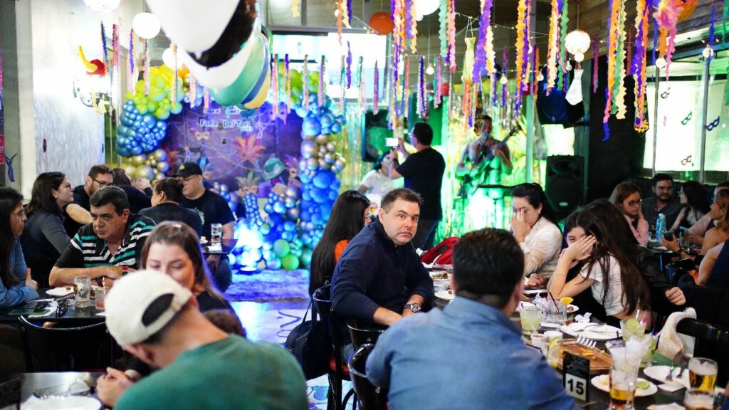 Sexta edição do Carnaval da Santinha no Del Toro Resto Bar foi um sucesso em Ponta Porã Sexta edição do Carnaval da Santinha no Del Toro Resto Bar foi um sucesso em Ponta Porã