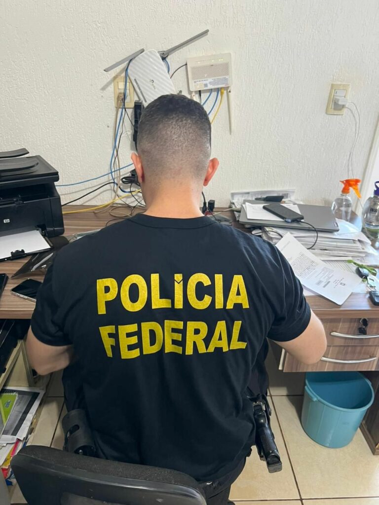 Polícia Federal deflagra Operação Bárbaros em Ponta Porã Polícia Federal deflagra Operação Bárbaros em Ponta Porã