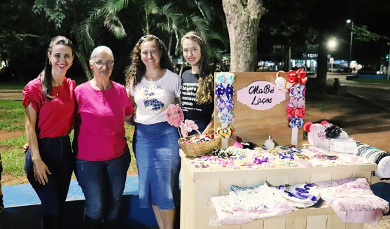 “Mulheres em Cena” reúne artistas e conscientiza contra violência doméstica em Amambai “Mulheres em Cena” reúne artistas e conscientiza contra violência doméstica em Amambai