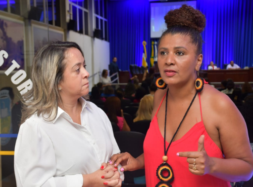 Em audiência pública, Lia Nogueira destaca retrocesso da educação inclusiva em proposta da prefeitura Em audiência pública, Lia Nogueira destaca retrocesso da educação inclusiva em proposta da prefeitura