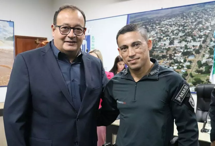 Solenidade de troca de comando da PM de Amambai foi realizada nesta quarta-feira Solenidade de troca de comando da PM de Amambai foi realizada nesta quarta-feira