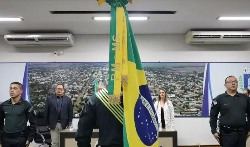 Solenidade de troca de comando da PM de Amambai foi realizada nesta quarta-feira Solenidade de troca de comando da PM de Amambai foi realizada nesta quarta-feira