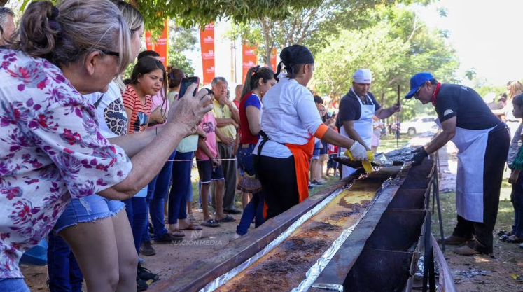 La sopa paraguaya más larga del mundo se cocinó en Luque La sopa paraguaya más larga del mundo se cocinó en Luque