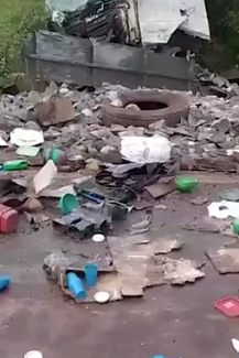 Duas pessoas morrem em acidente com caminhões destruídos na rodovia