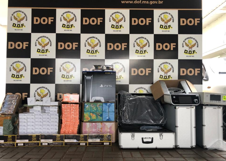 DOF apreende mais de milhão de reais em materiais de descaminho que seriam entregues em Dourados DOF apreende mais de milhão de reais em materiais de descaminho que seriam entregues em Dourados