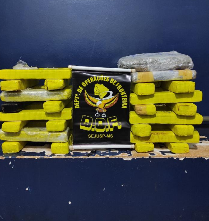 DOF apreende mais de 40 quilos de droga no Assentamento Itamarati DOF apreende mais de 40 quilos de droga no Assentamento Itamarati