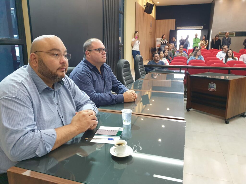 Abril Verde aborda segurança e saúde no trabalho em Ponta Porã Abril Verde aborda segurança e saúde no trabalho em Ponta Porã