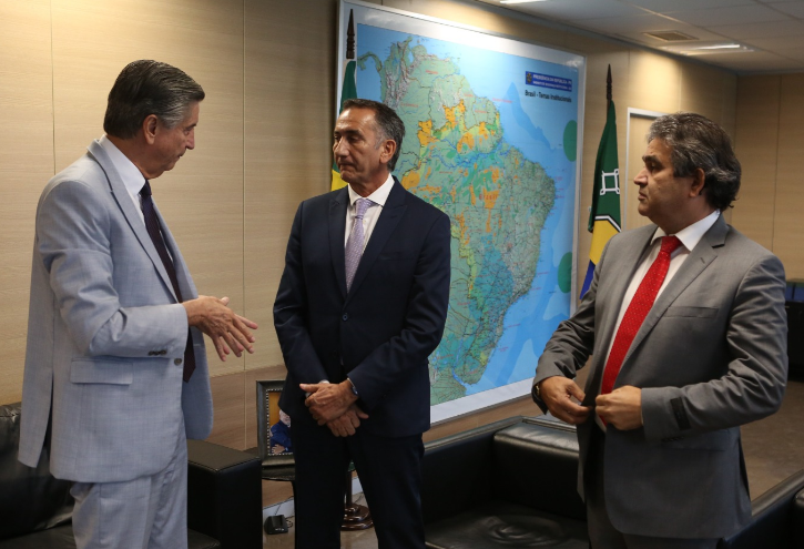 Ponta Porã: Prefeitura encaminha projeto ao Ministério da Integração para recuperação dos estragos causados pelas chuvas de março Ponta Porã: Prefeitura encaminha projeto ao Ministério da Integração para recuperação dos estragos causados pelas chuvas de março