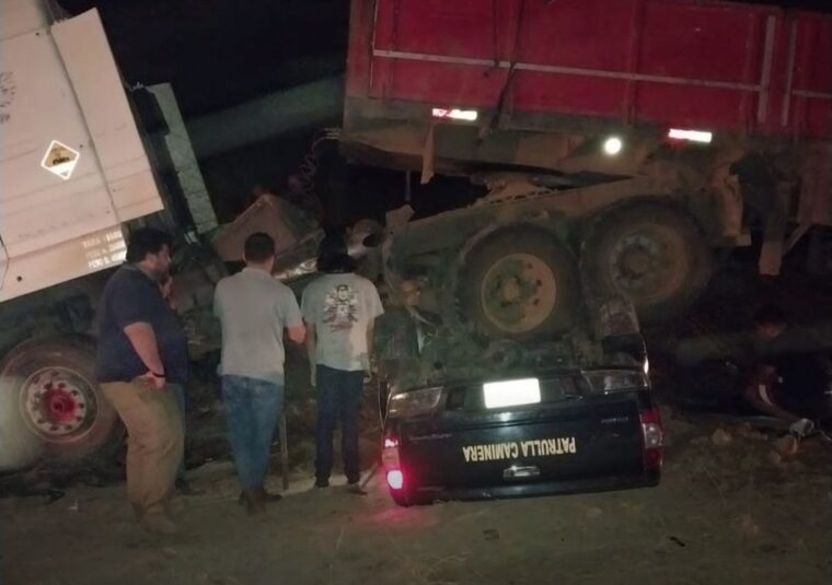 Muere agente de la Caminera en triple accidente de tránsito Muere agente de la Caminera en triple accidente de tránsito