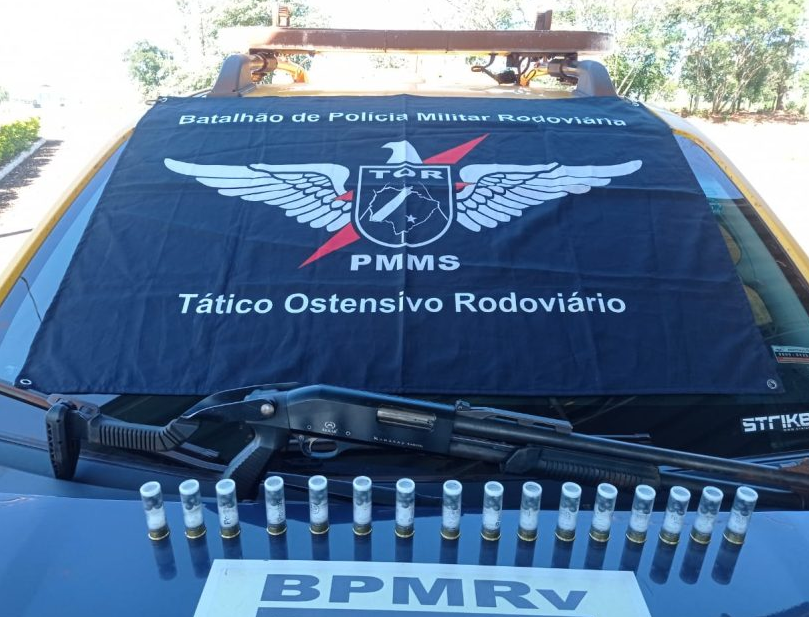 PMR apreende carga de entorpecentes e uma espingarda cal. 12, em Amambai PMR apreende carga de entorpecentes e uma espingarda cal. 12, em Amambai