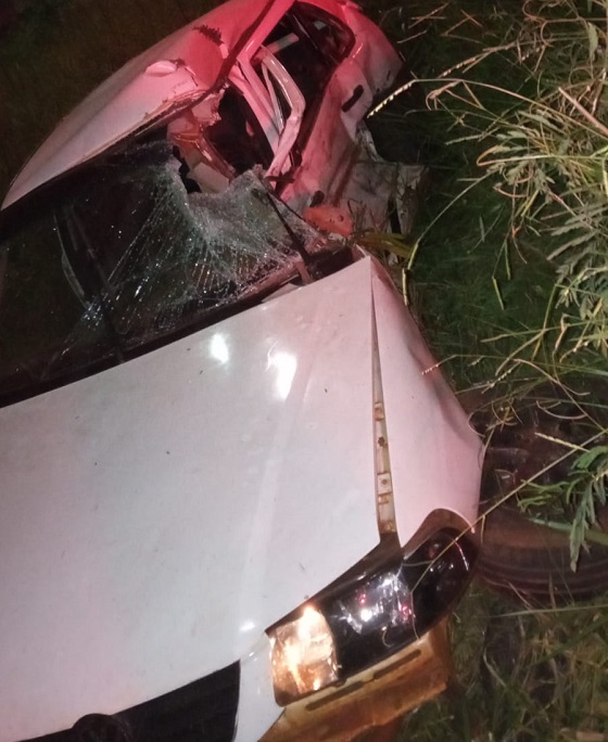 Em Ponta Porã, mulher de 26 anos morre em acidente entre Gol e carreta na saída para Antonio João Em Ponta Porã, mulher de 26 anos morre em acidente entre Gol e carreta na saída para Antonio João