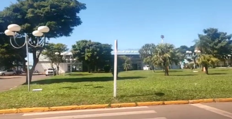 Ponta Porã: Secretário de Segurança desmente notícia falsa sobre a morte do cantor Loubet no aeroporto do município Ponta Porã: Secretário de Segurança desmente notícia falsa sobre a morte do cantor Loubet no aeroporto do município