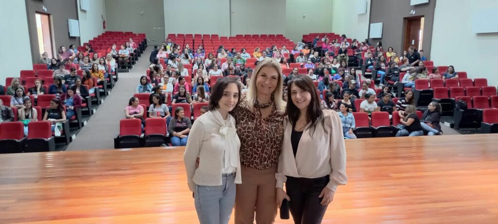 Ponta Porã: Secretaria de Educação realiza ciclo de palestras sobre Autismo para pais e profissionais da Rede Ponta Porã: Secretaria de Educação realiza ciclo de palestras sobre Autismo para pais e profissionais da Rede