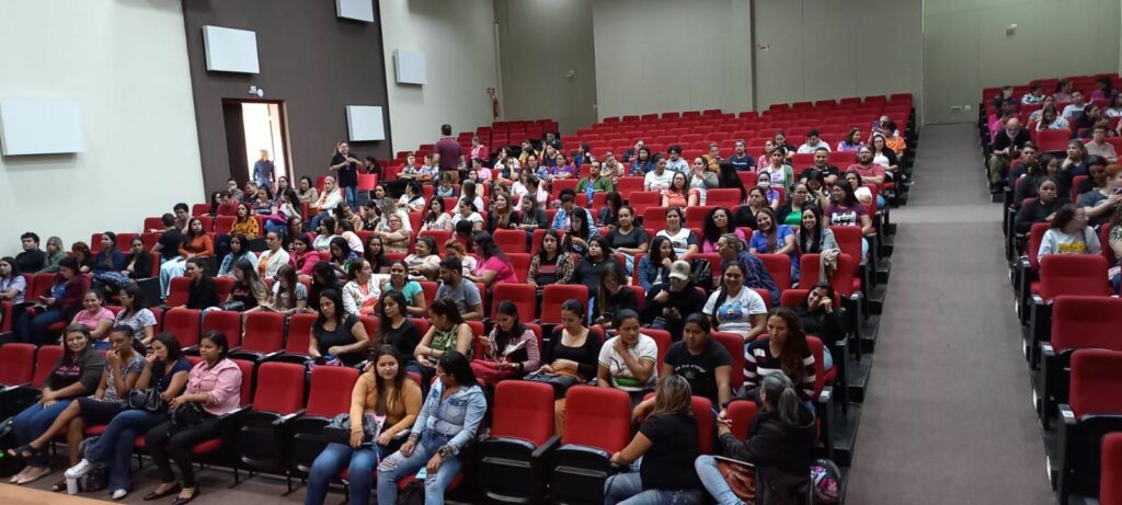 Ponta Porã: Secretaria de Educação realiza ciclo de palestras sobre Autismo para pais e profissionais da Rede Ponta Porã: Secretaria de Educação realiza ciclo de palestras sobre Autismo para pais e profissionais da Rede