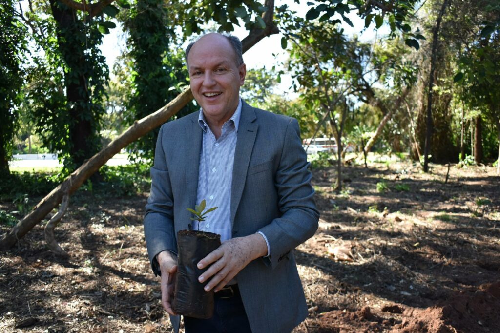 Assembleia Legislativa celebra Semana do Meio Ambiente com plantio de mudas de guavira Assembleia Legislativa celebra Semana do Meio Ambiente com plantio de mudas de guavira