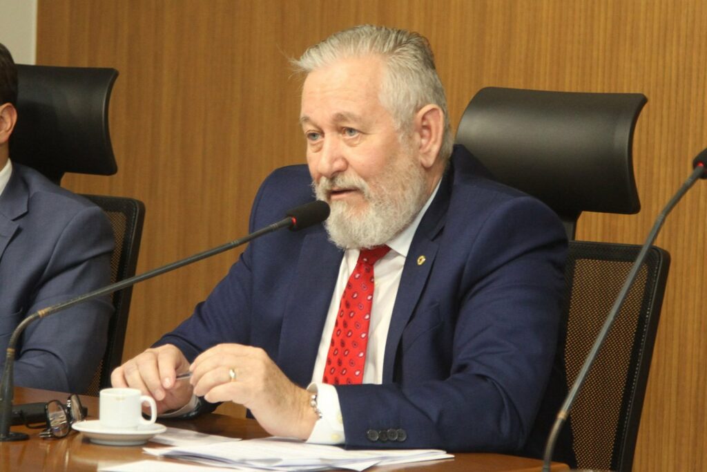 Reforma tributária: Setor produtivo rejeita a PEC 45 e envia propostas à Brasília Reforma tributária: Setor produtivo rejeita a PEC 45 e envia propostas à Brasília