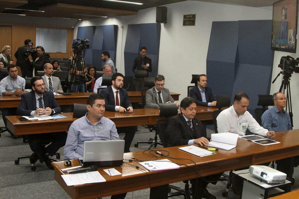 Reforma tributária: Setor produtivo rejeita a PEC 45 e envia propostas à Brasília Reforma tributária: Setor produtivo rejeita a PEC 45 e envia propostas à Brasília