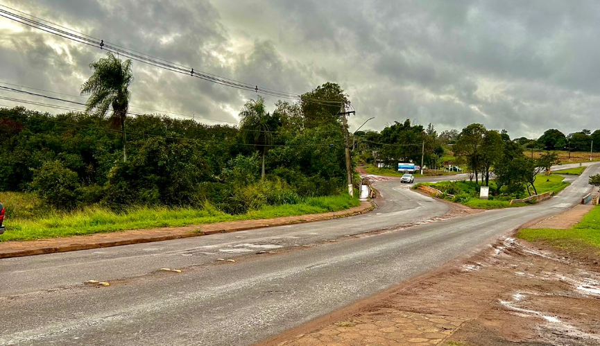 Vereadora Cida Farias apresenta indicação para transformar as Pontes do Rio Panduí em ponto turístico Vereadora Cida Farias apresenta indicação para transformar as Pontes do Rio Panduí em ponto turístico