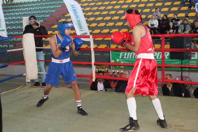 Academia Combate põe Ponta Porã no topo do Boxe de MS Academia Combate põe Ponta Porã no topo do Boxe de MS