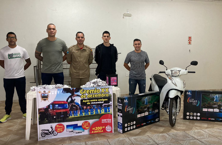 Militares do Corpo de Bombeiros realizam sorteio de prêmios em prol da construção da sede do Grêmio XX de Dezembro Militares do Corpo de Bombeiros realizam sorteio de prêmios em prol da construção da sede do Grêmio XX de Dezembro